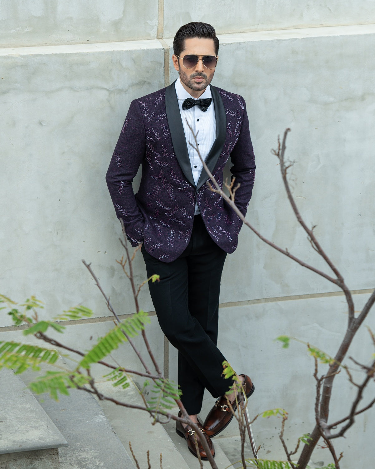 Hand Embroidery's Embellished Tuxedo Suit