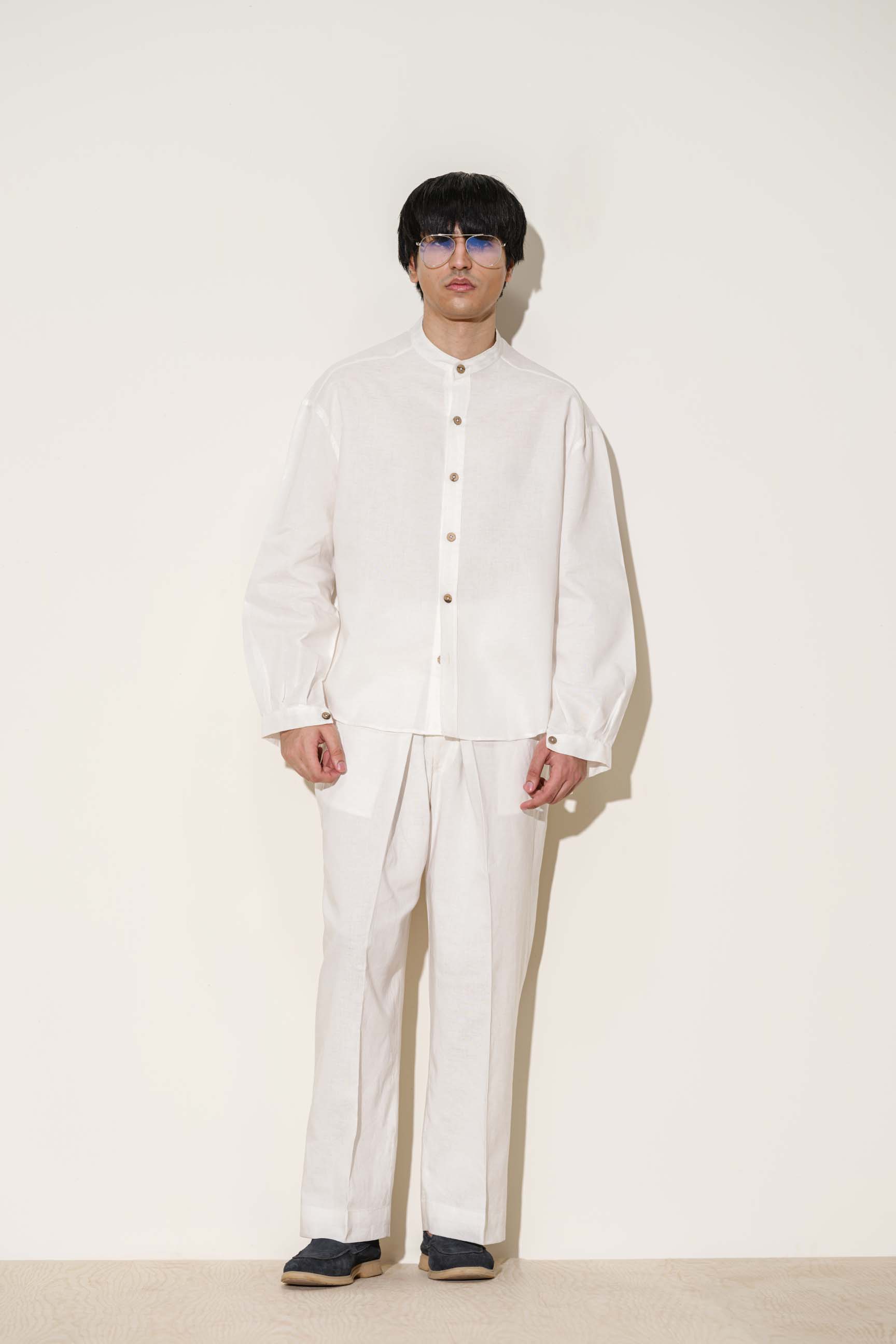 Milky White “Old Money” Chinese Collar Shirt with Bell-Bottom Trousers
