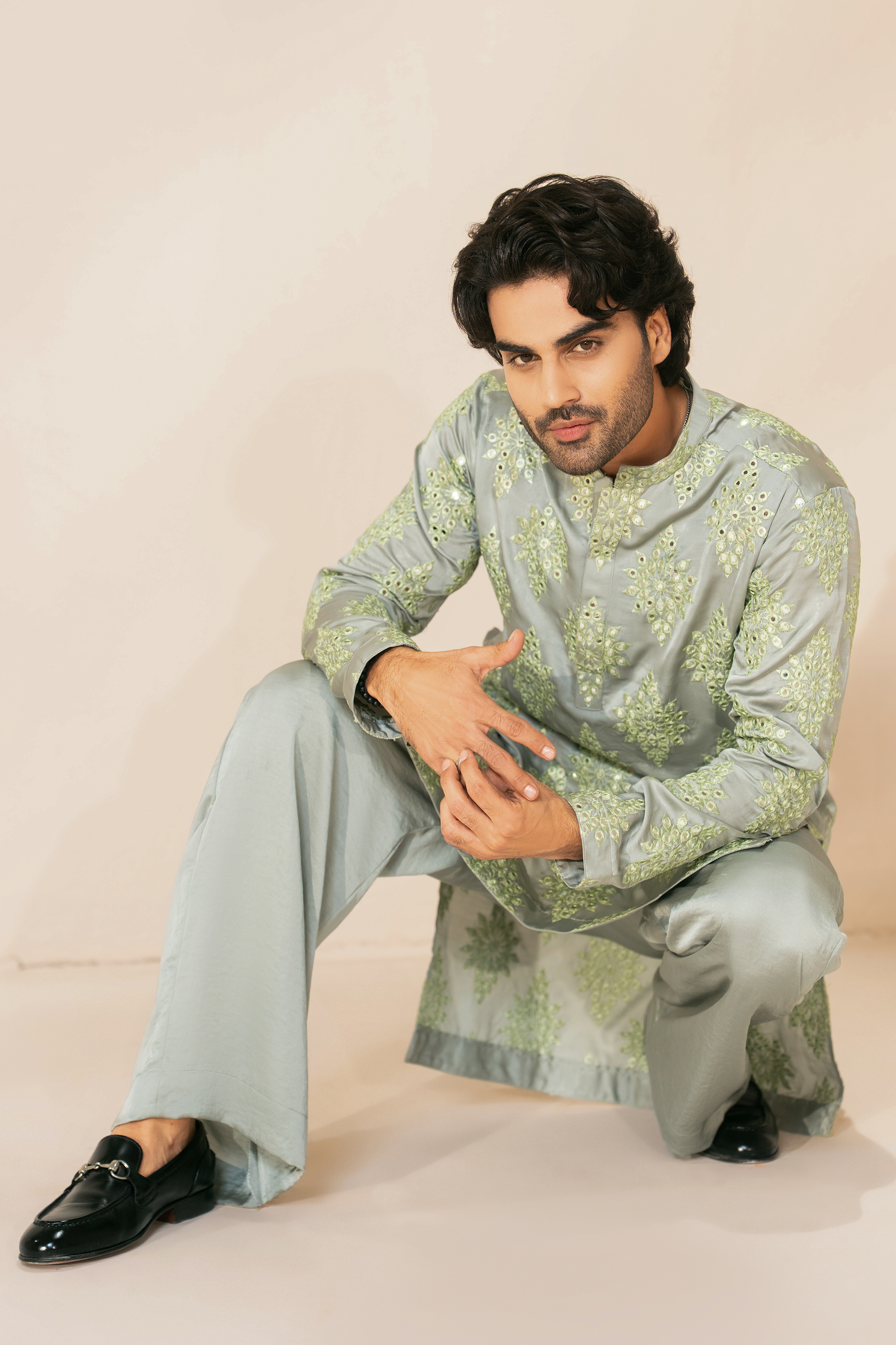 Gin Green Kurta & Pajama Set