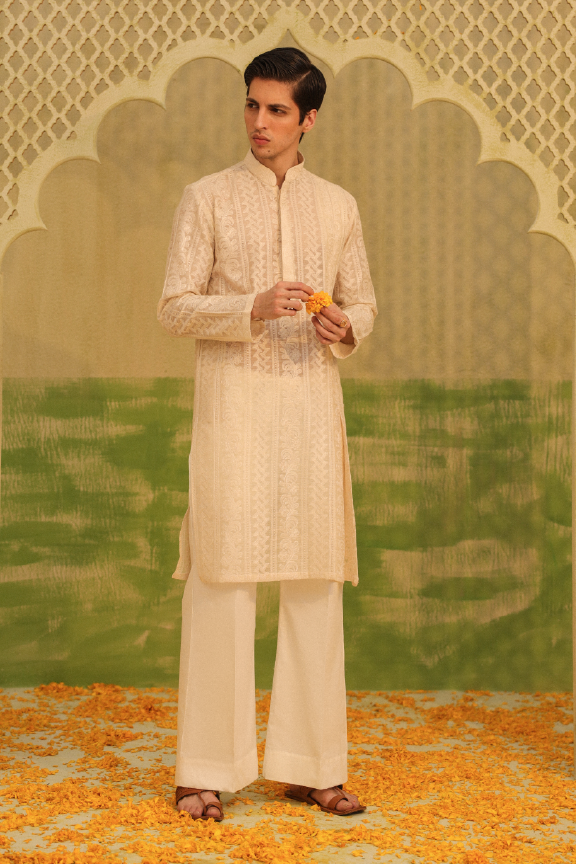 Mayassar - Cosmic Latte