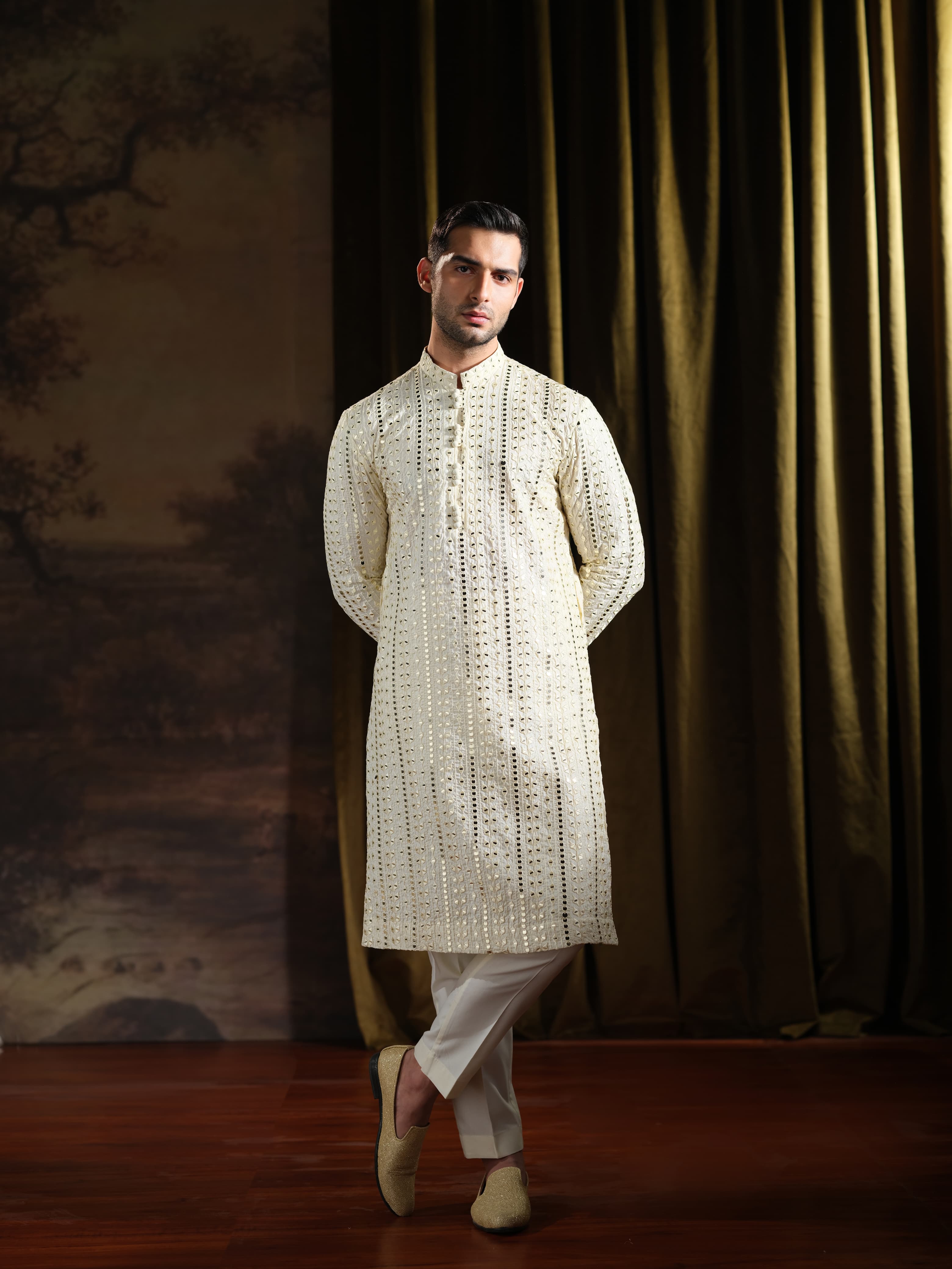 Musarrat - Ivory White Embroidered Kurta Pajama