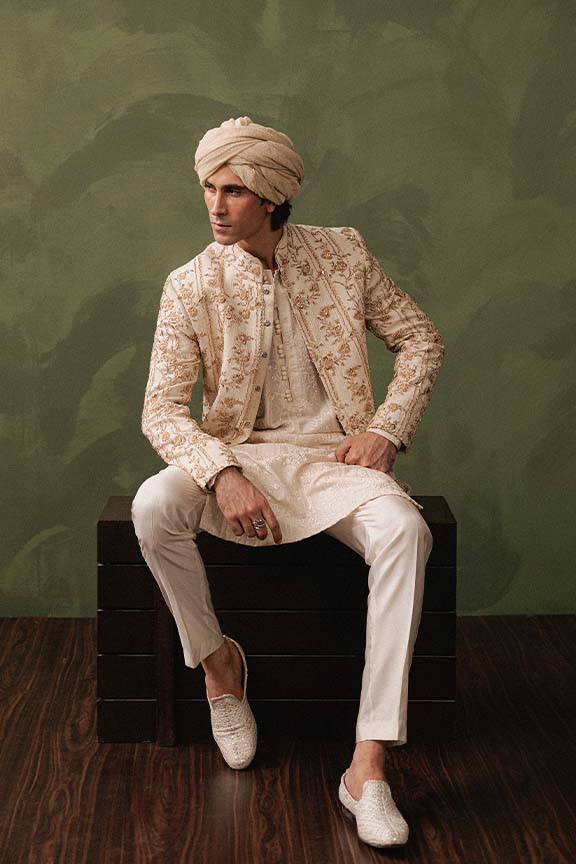 ER - 108 Ivory Off White Embroidered Sherwani