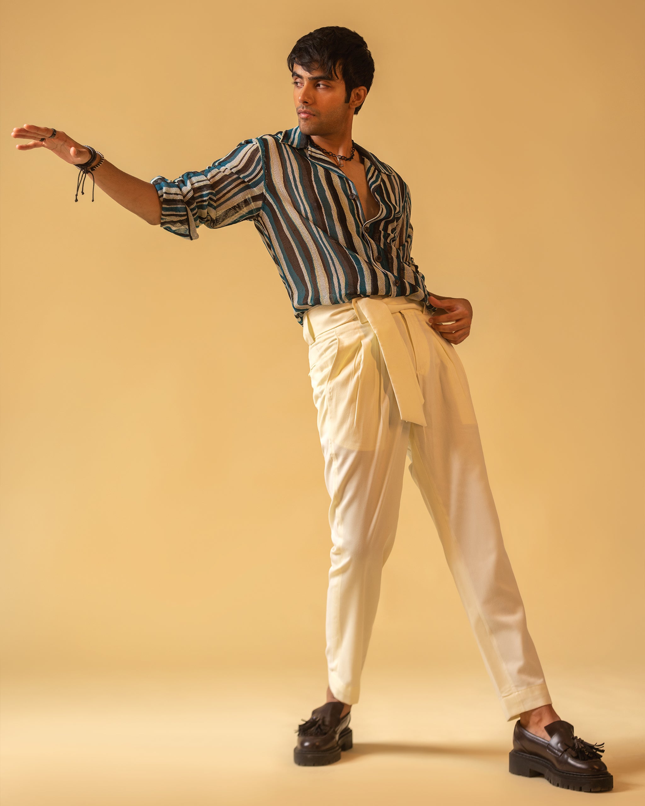 Short Sleeve Camp Collar Shirt & High Waisted Fitted Belt Pant