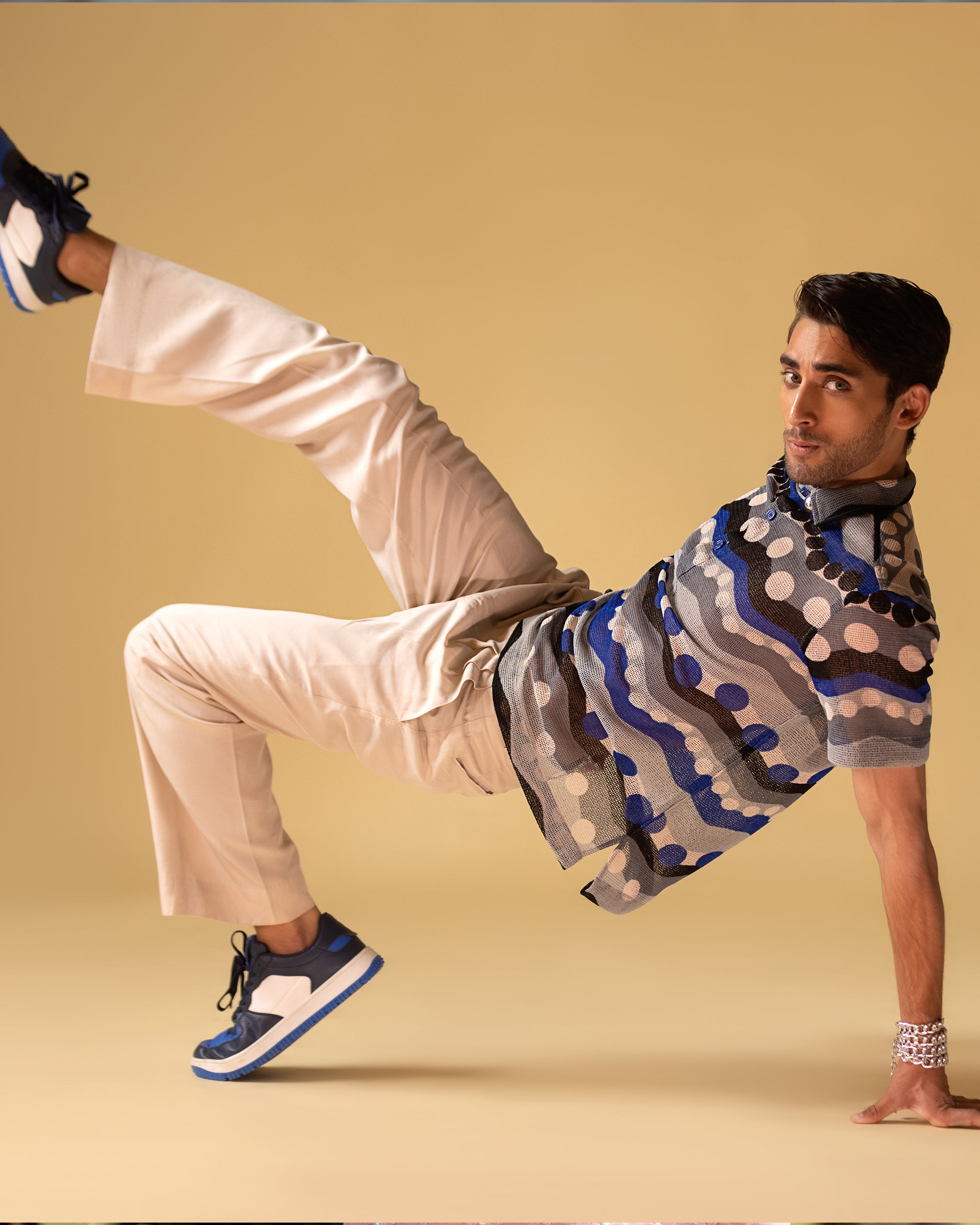 Polo T-shirt Style Short Sleeves & Relax Fit Trouser