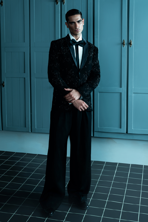 Black Tuxedo Suit - 02