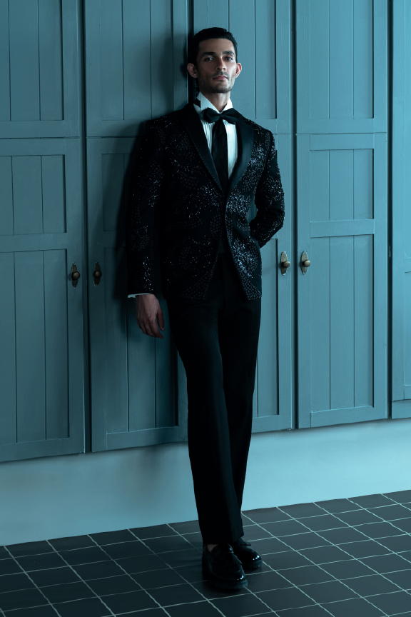 Black Tuxedo Suit - 03