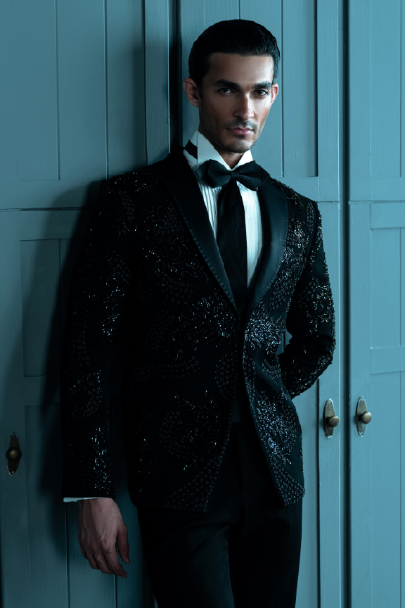 Black Tuxedo Suit - 03