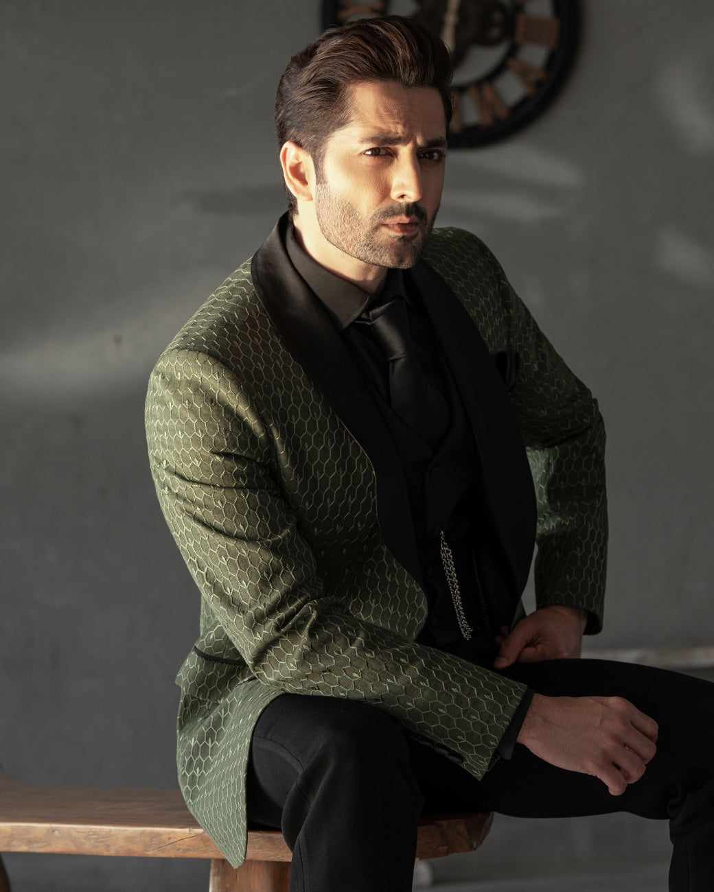 Embroidery Embellished Tuxedo Suit