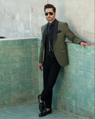 Embroidery Embellished Tuxedo Suit