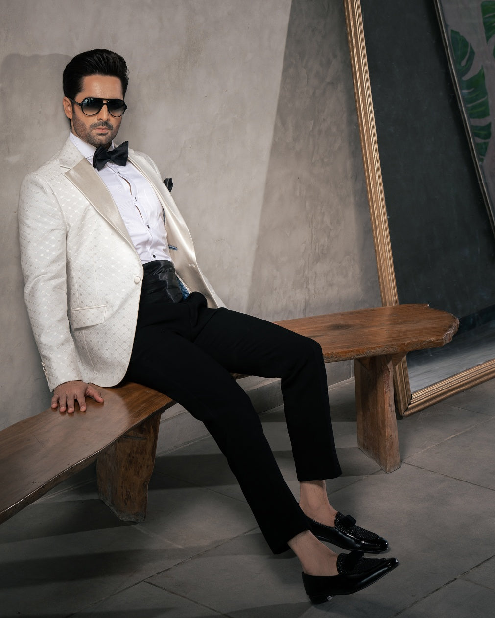 Embroidery Embellished Tuxedo Suit