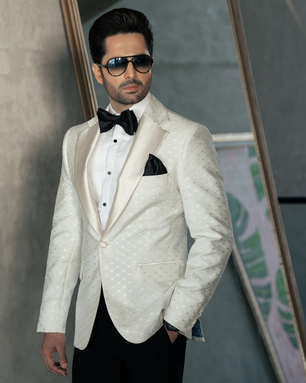 Embroidery Embellished Tuxedo Suit