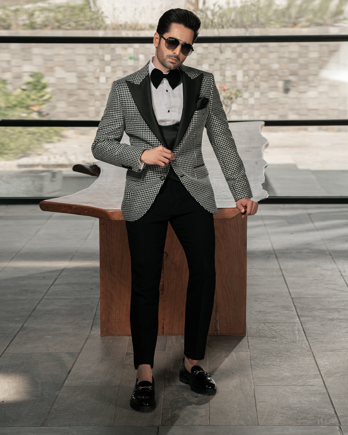 Embroidery Embellished Tuxedo Suit