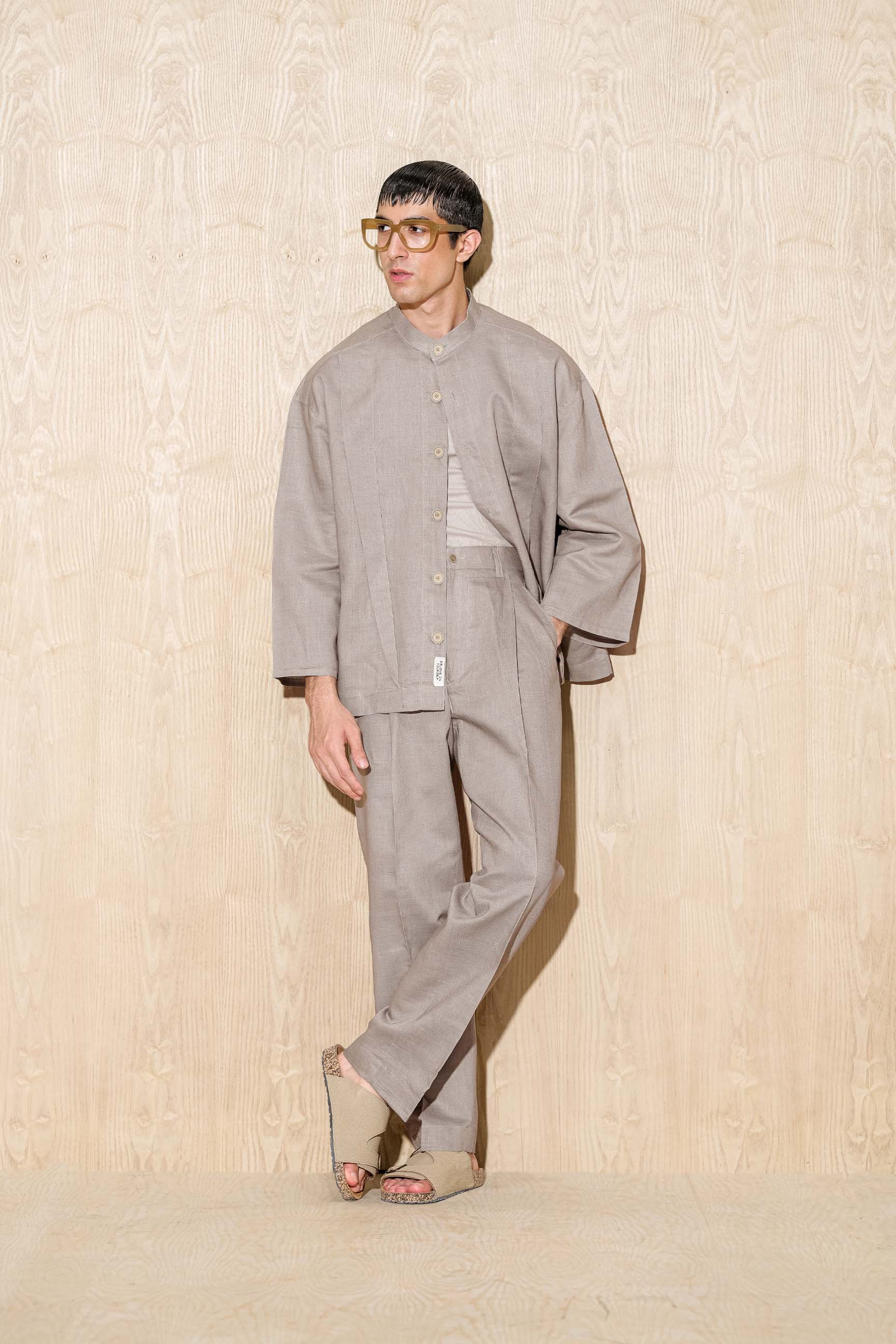 Cloud Grey Calle Oversized Shirt with Straight-Cut Trousers