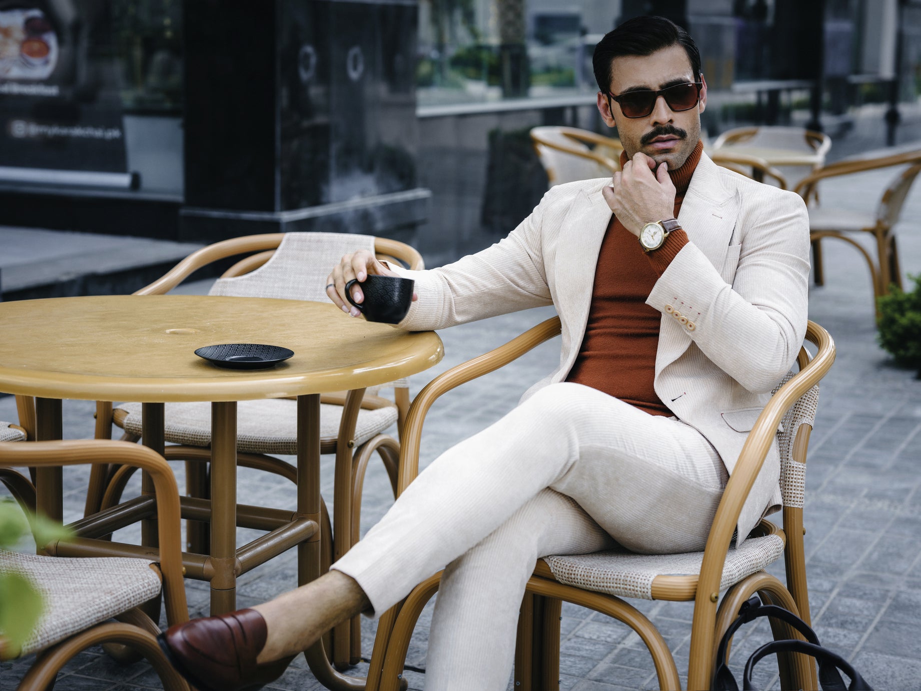 SOIGNÈ | Porcelain Ivory Gradation Pleats suit