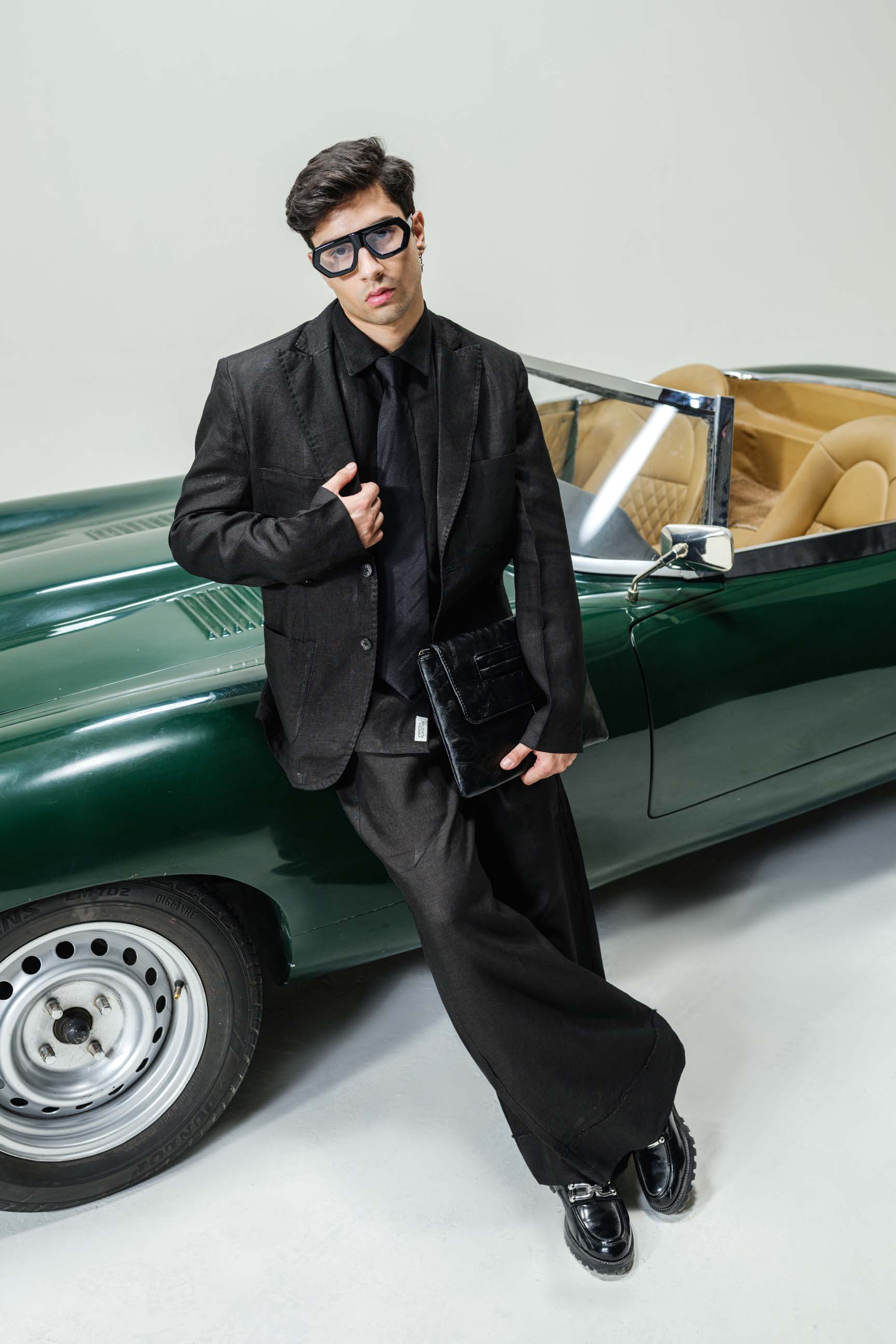 Dark Black “Old Money” Aesthetic Oversized Blazer Set (Blazer + Shirt + High-Waist Bell-Bottom Trousers)