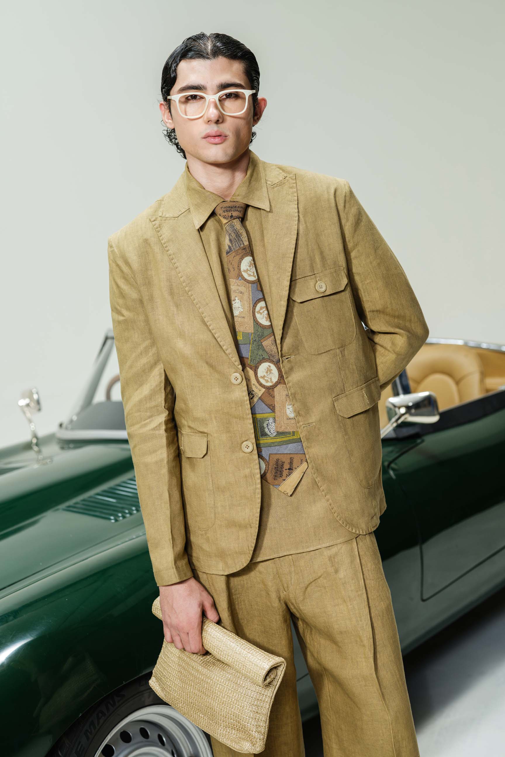 Olive Green “Old Money” Aesthetic Oversized Blazer Set (Blazer + Shirt + High-Waist Bellbottom Trousers)