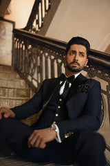 Imposed Design Tuxedo Suit
