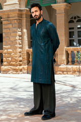 Emerald Green Embroidered Kurta & Pajama Set