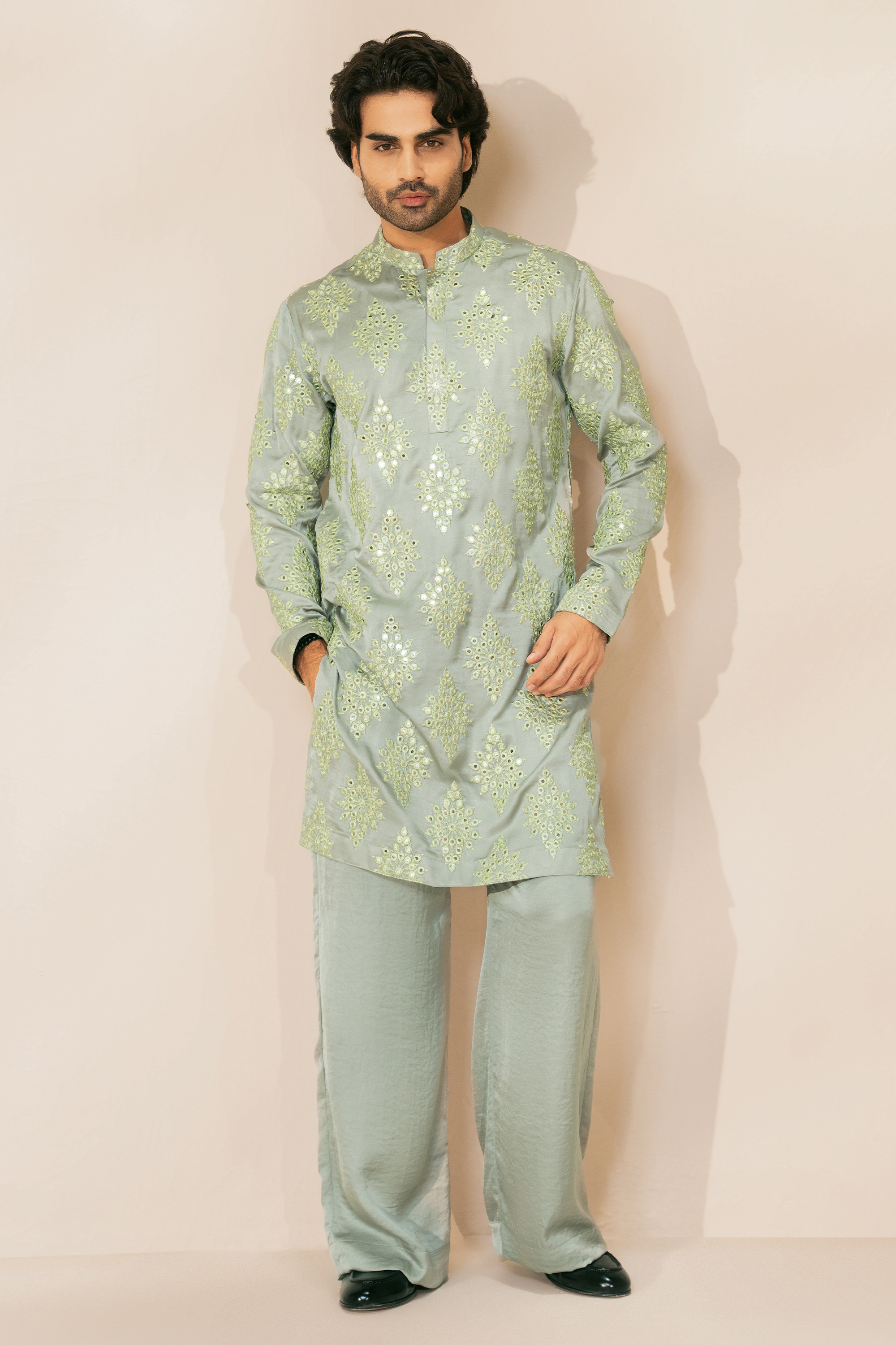 Gin Green Kurta & Pajama Set