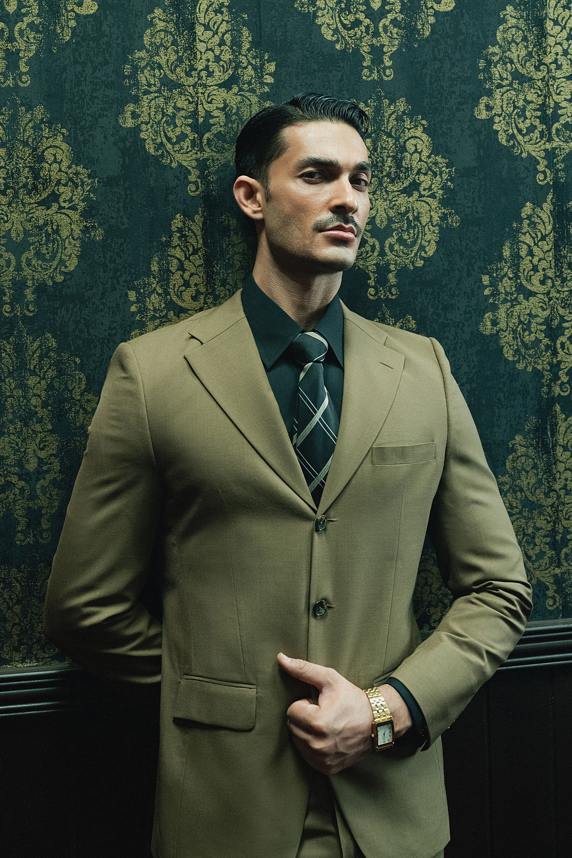 Classic Warm Beige Three-Button Two-Piece Suit