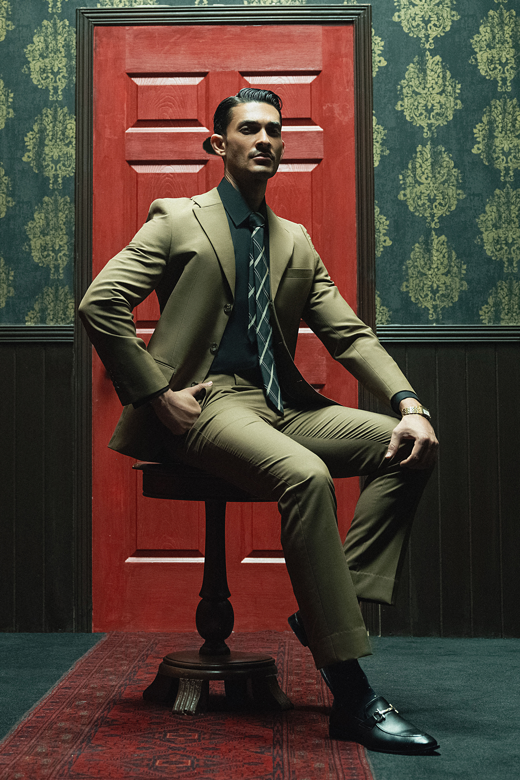 Classic Warm Beige Three-Button Two-Piece Suit