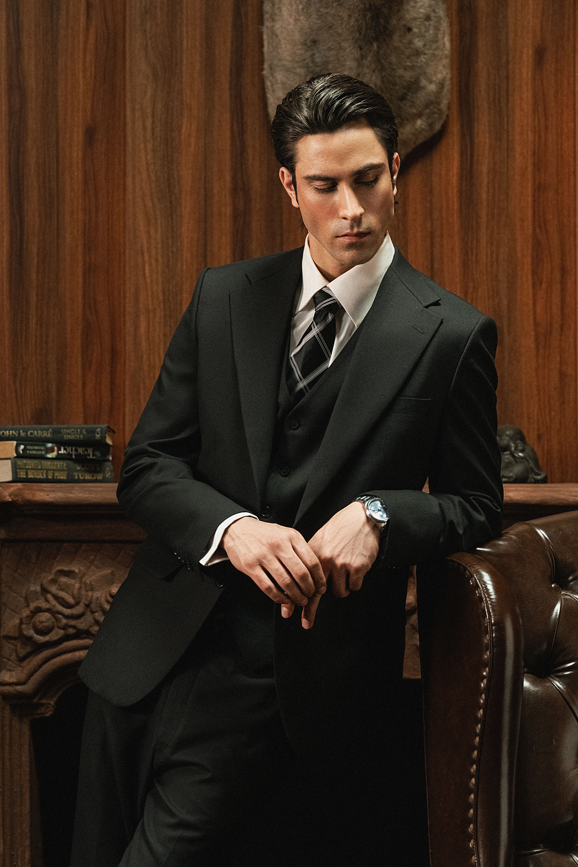 Classic Dark Olive Green Two-Button Three-Piece Suit