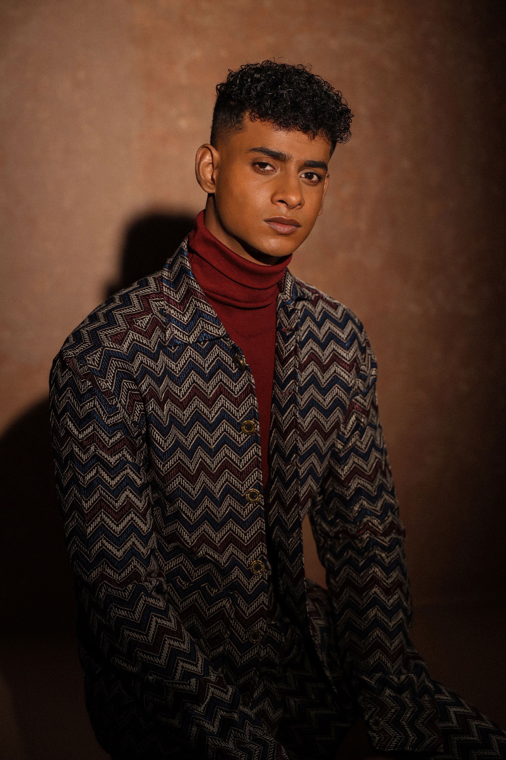 Multicolor jacquard fabric embroided Long Sleeves jacket with Straight cut trouser