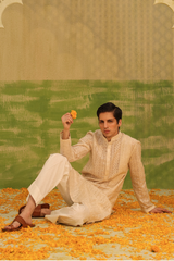Mayassar - Cosmic Latte