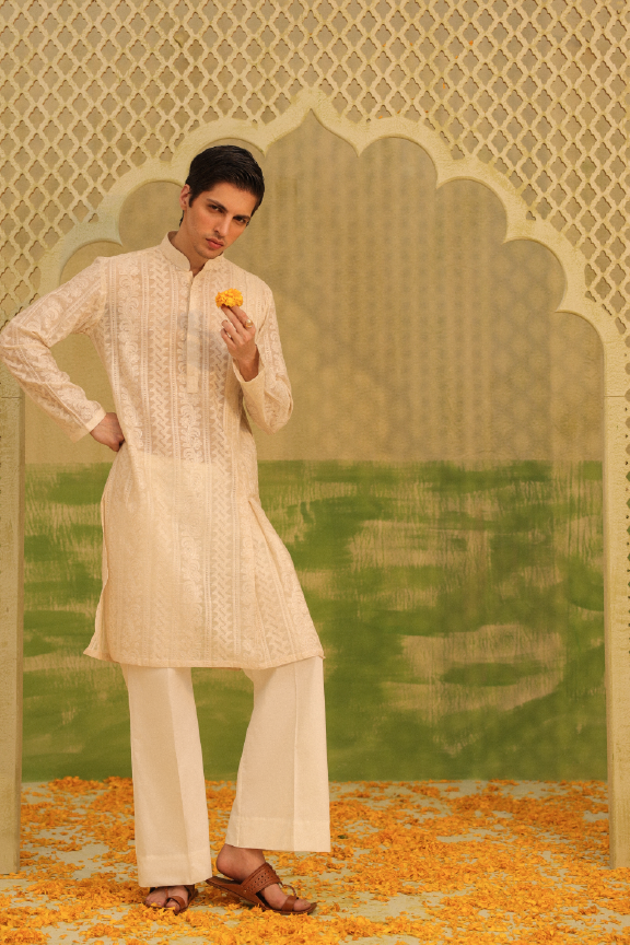 Mayassar - Cosmic Latte