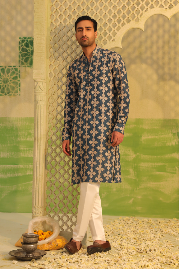 Mayassar - Medium Electric kurta Pajama