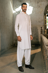 Nisbat - White