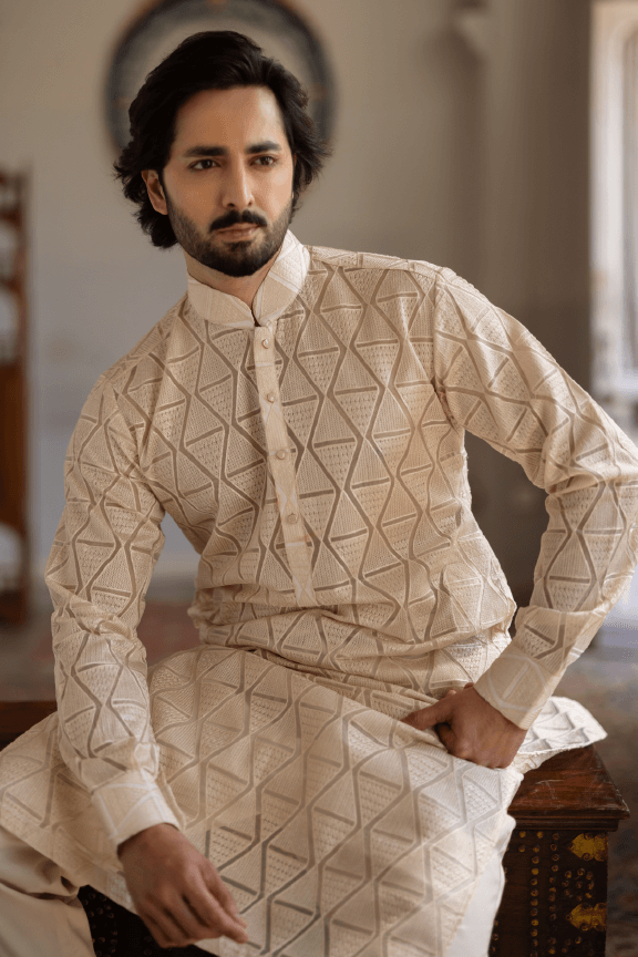 Nasheman - Off White