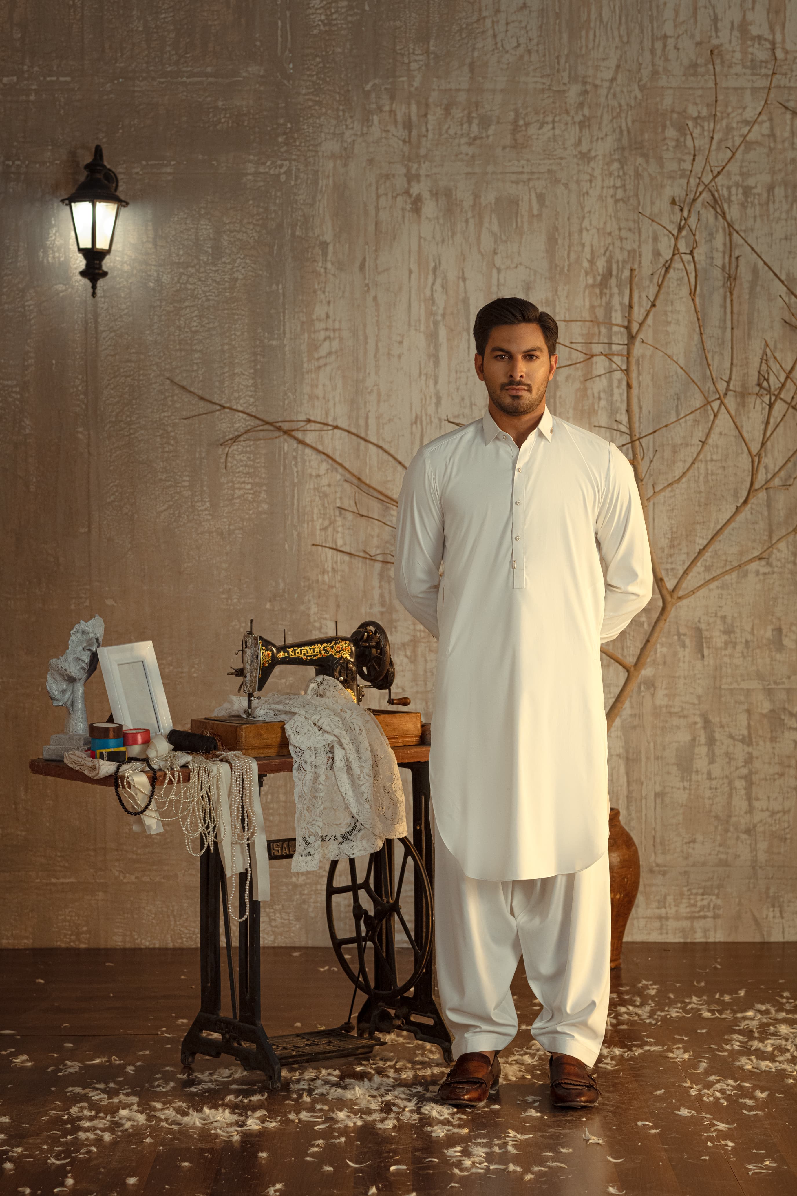 Bahisht - Ivory White Kurta pajama