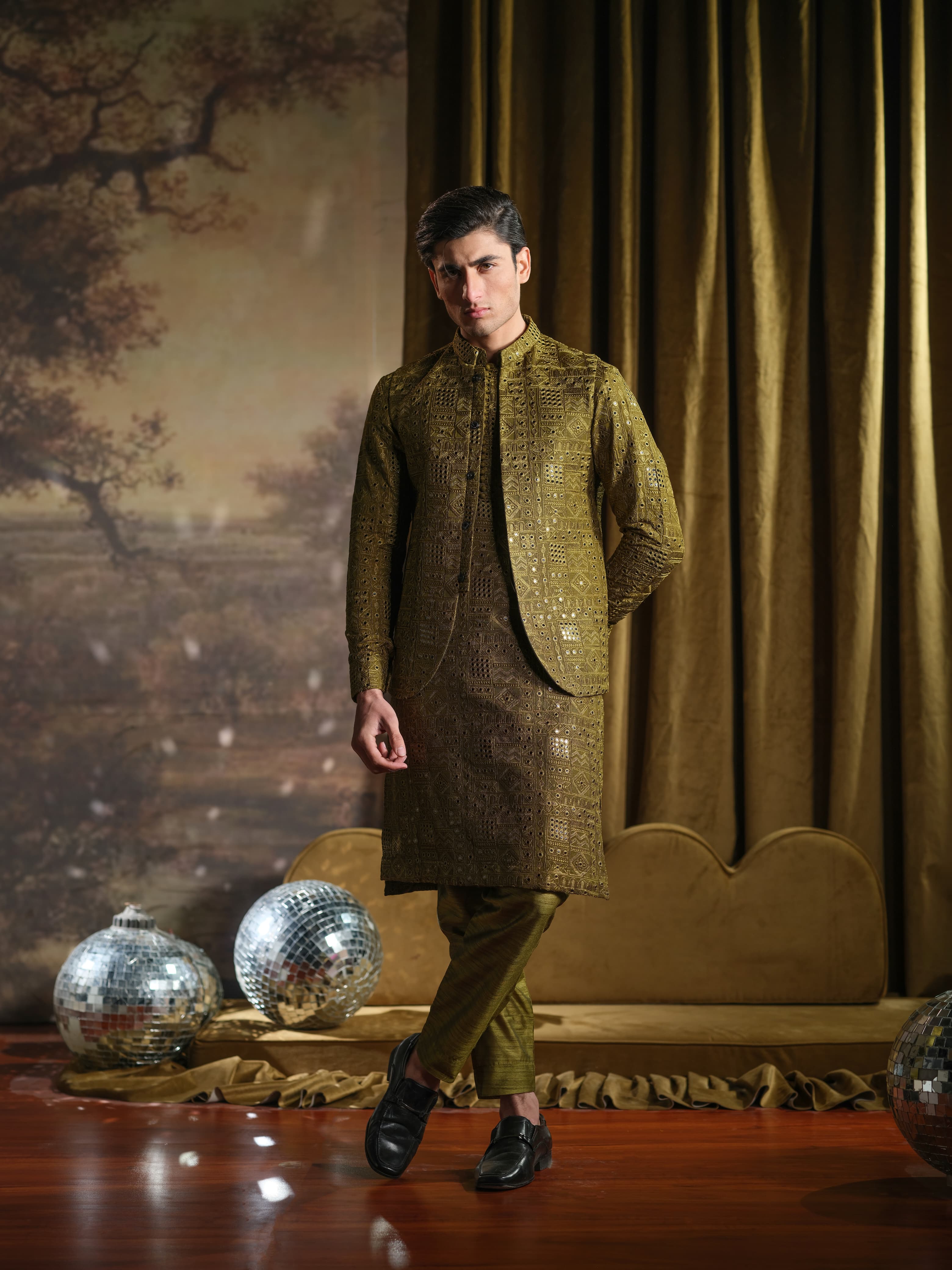 Musarrat - Green Embroidered Kurta Pajama