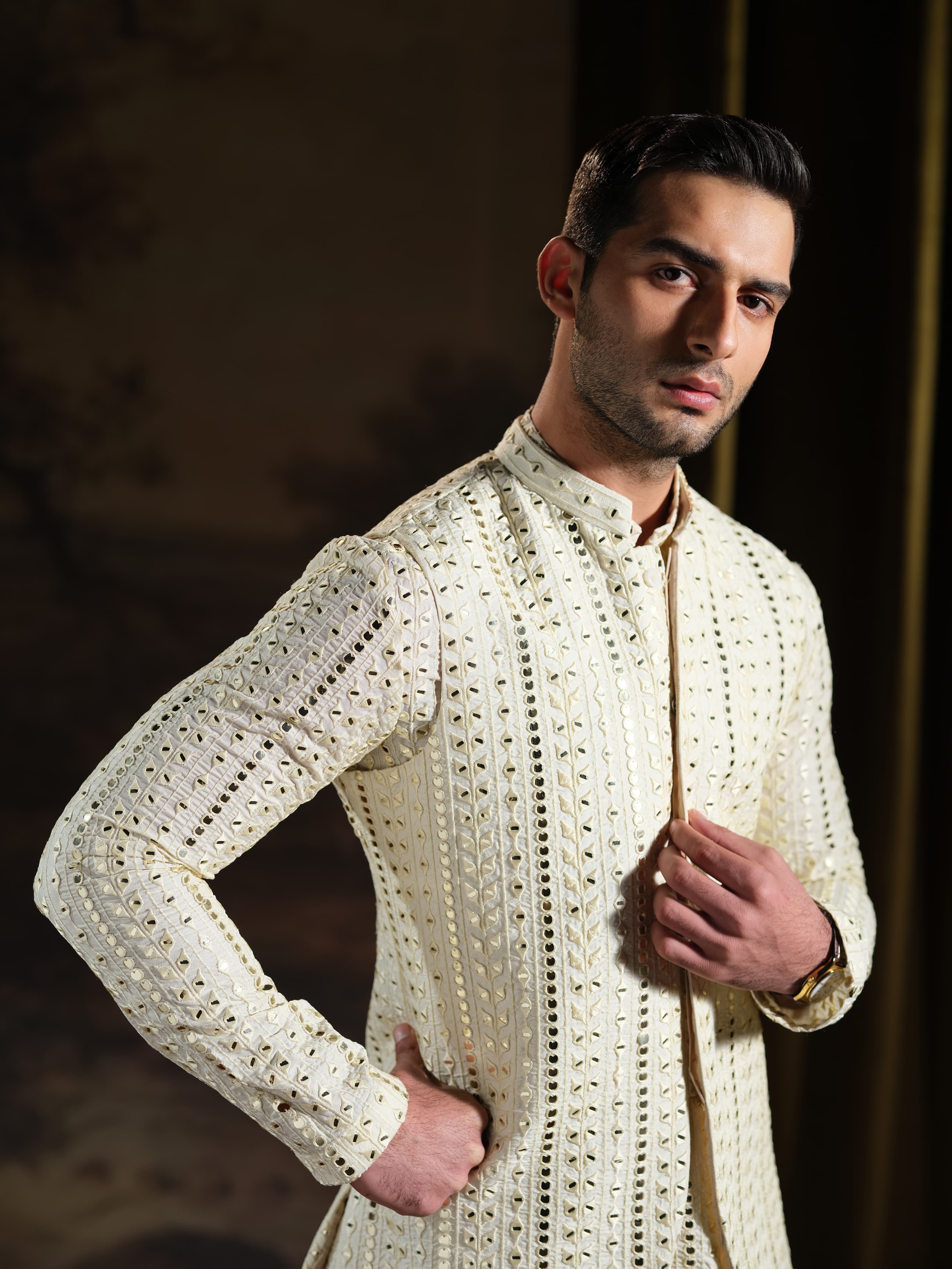 Musarrat - Ivory White Embroidered Kurta Pajama