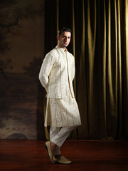 Musarrat - Ivory White Embroidered Kurta Pajama
