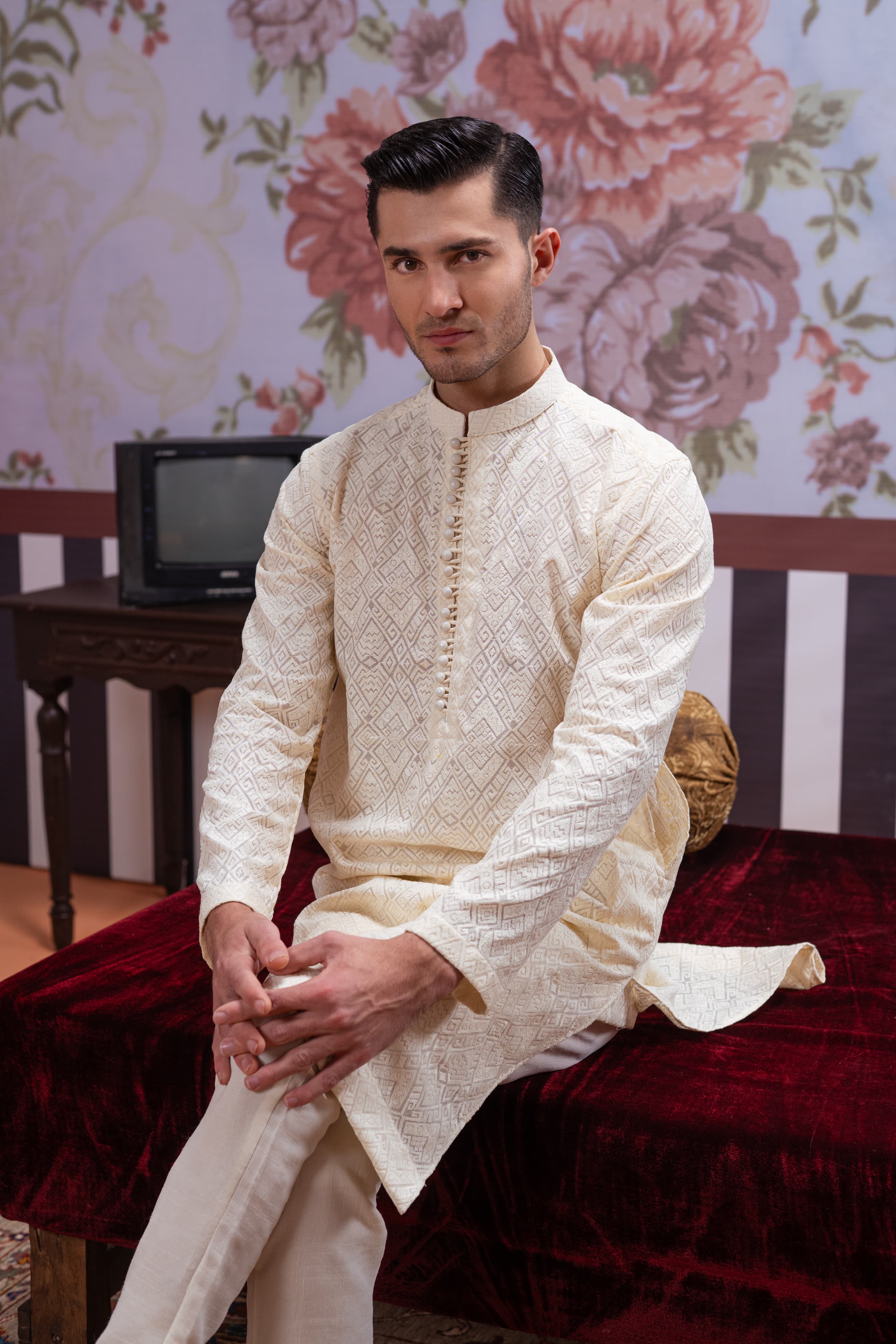 Muqabil - Ivory Embroidered Kurta Pajama