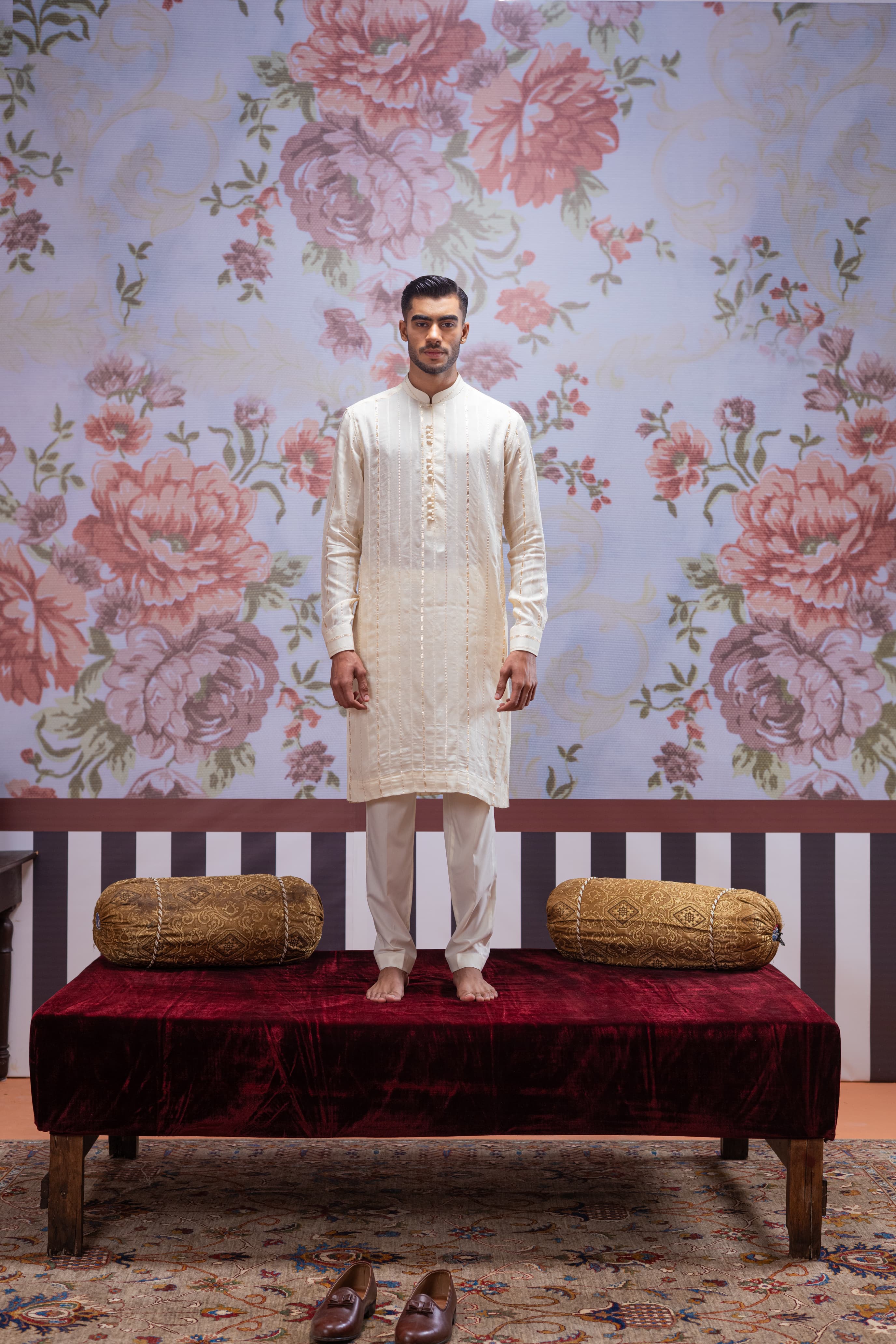 Muqabil - Ivory Embroidered Kurta Pajama