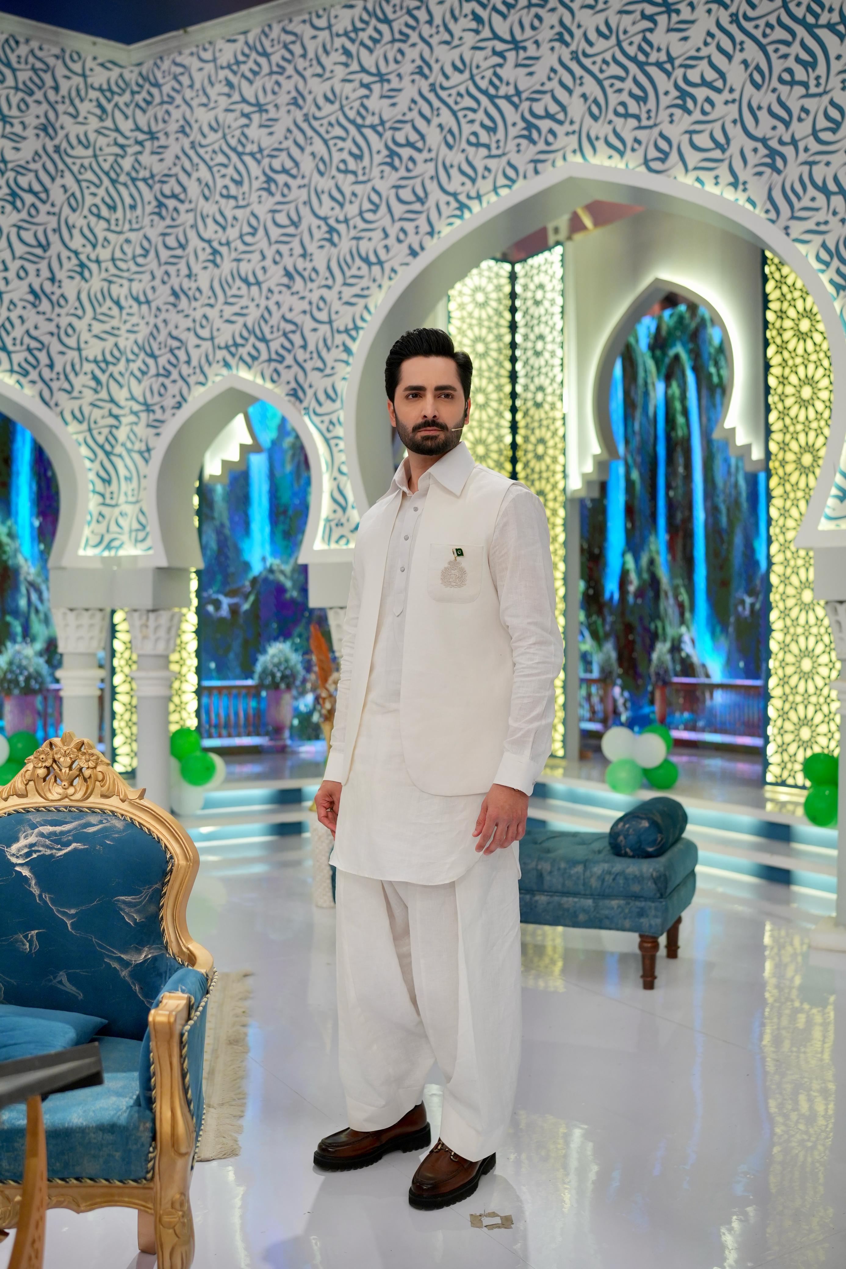 ED25 - Linen Flapper Kurta Pajama with Waistcoat