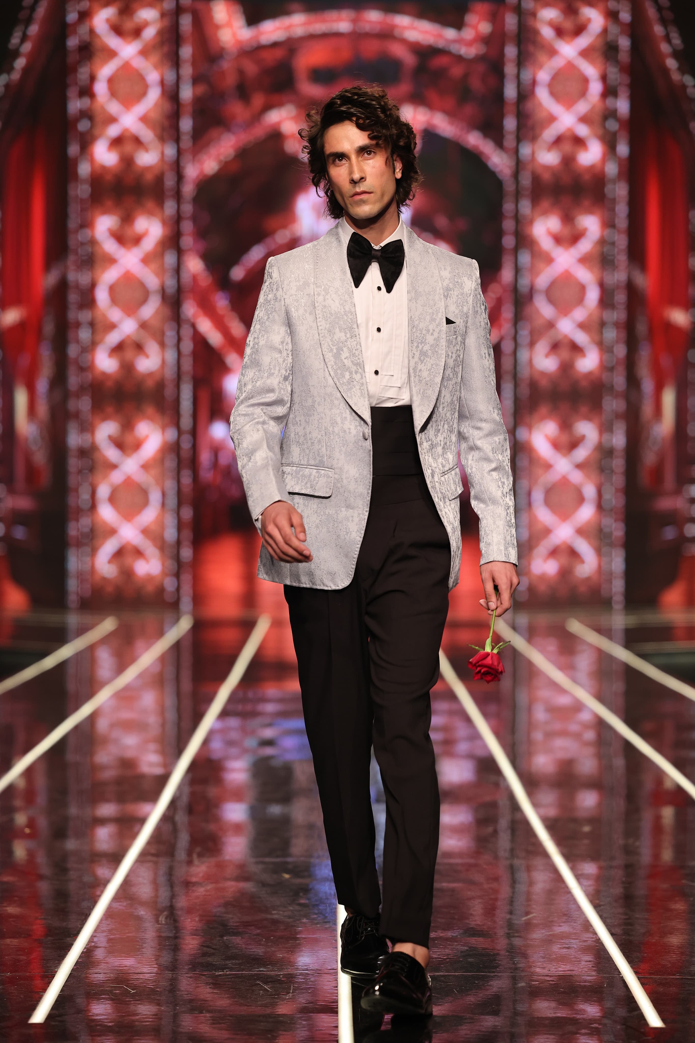 Bangla Bazaar | Echo Gray Tuxedo Suit